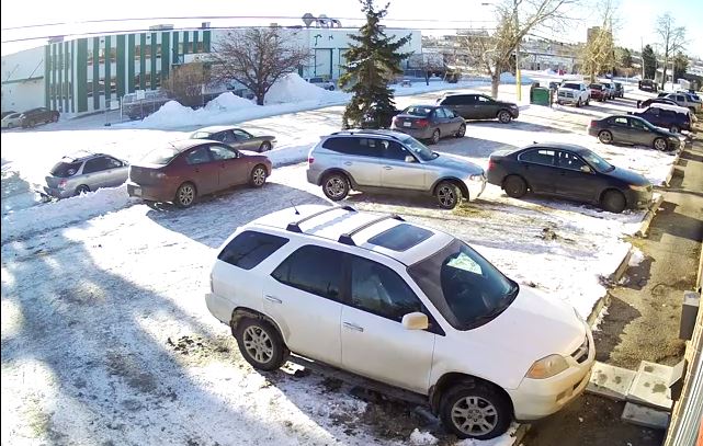 ΒΙΝΤΕΟ-Του πήρε 4 λεπτά να ξεπαρκάρει