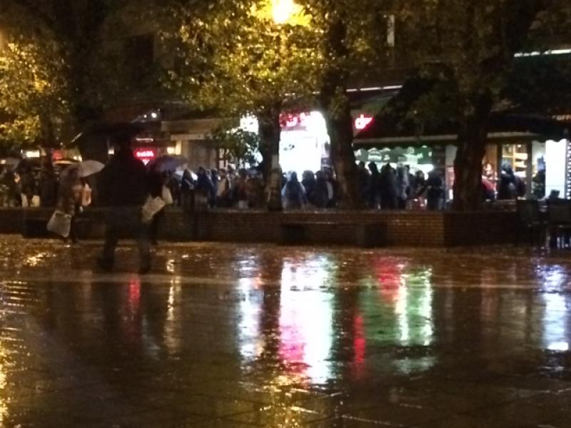 “Έφοδος” στο γραφείο της Έλενας Ράπτη