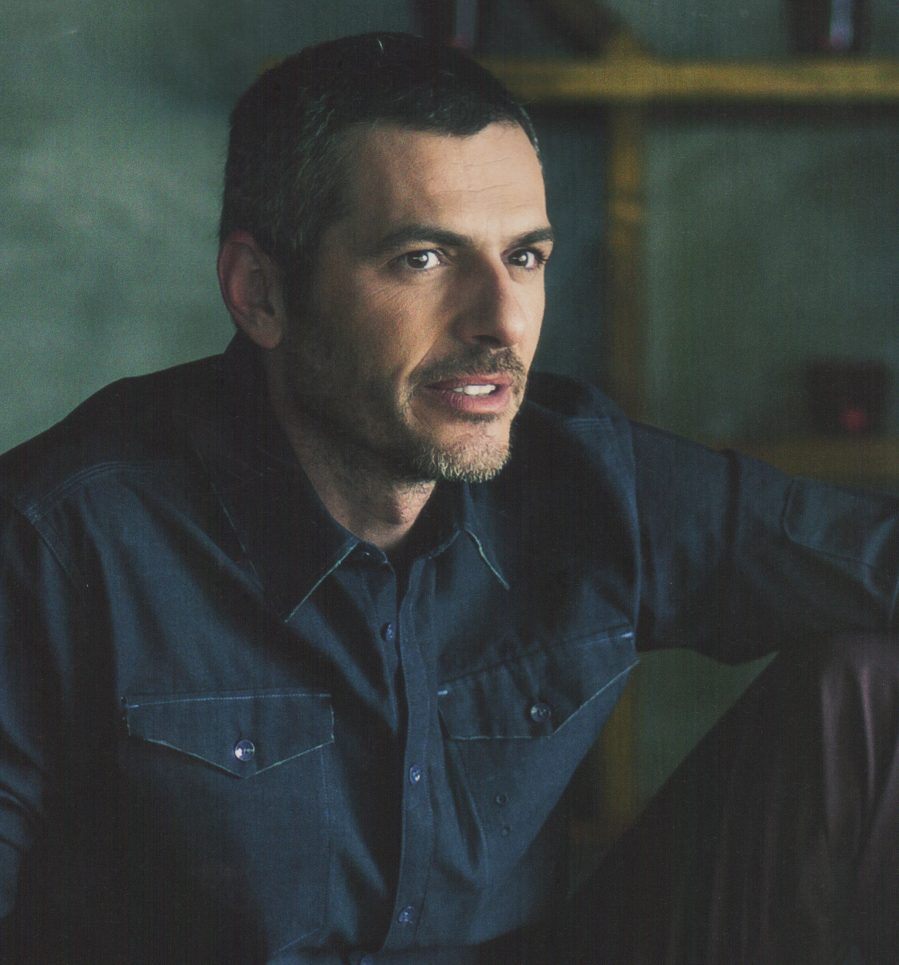 Mπαμπάς για δεύτερη φορά έγινε ο Μάριος Αθανασίου