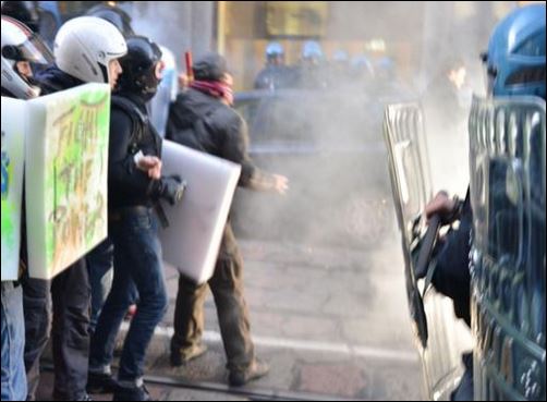 Επεισόδια στην Ιταλία – ΒΙΝΤΕΟ