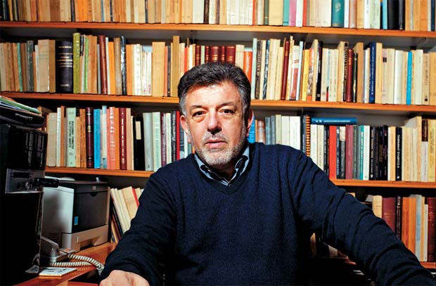 Ευχές με ένα ποίημα από τον Θωμά Ψύρρα