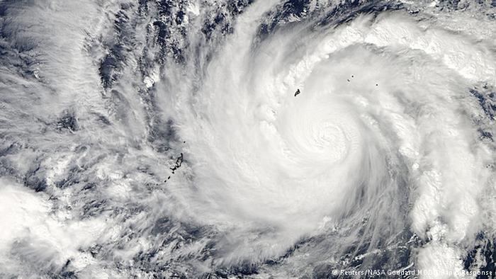 Ο τυφώνας Χαγκοπίτ σάρωσε τις Φιλιππίνες