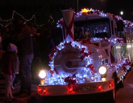 “Μύρισε” Χριστούγεννα στα Ιωάννινα – ΒΙΝΤΕΟ-ΦΩΤΟ