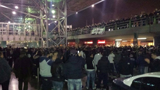 ΒΙΝΤΕΟ-Υποδοχή ηρώων στους παίκτες του ΠΑΟΚ