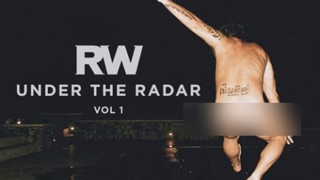 ΒΙΝΤΕΟ-Ο Ρόμπι Γουίλιαμς τα πέταξε όλα για το νέο του άλμπουμ