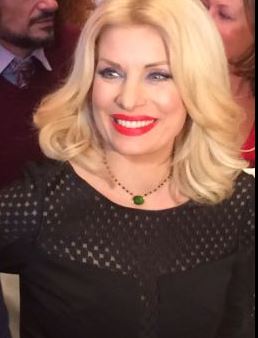 ΦΩΤΟ-Η Μενεγάκη με τον αδελφό της στη Θεσσαλονίκη