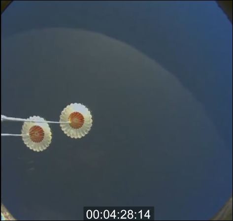 Οι αστροναύτες μπαίνουν στην ατμόσφαιρα – ΒΙΝΤΕΟ