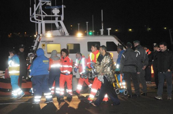 175 οι διασωθέντες – ΤΩΡΑ