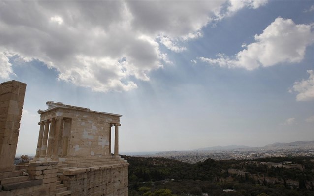 Συννεφιασμένος ο καιρός σήμερα – Που θα βρέξει
