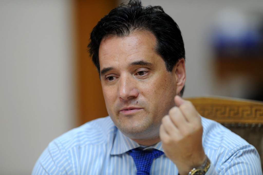 Άδωνις: Αδημονία του κ. Τσίπρα να αρπάξει την καρέκλα