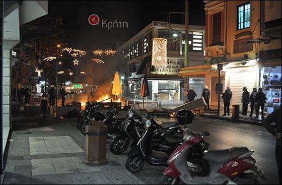 ΦΩΤΟ-Πεδίο μάχης στην Κρήτη