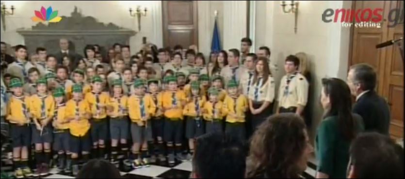 Κάλαντα με το βλέμμα στραμμένο στην προεδρική εκλογή – ΒΙΝΤΕΟ