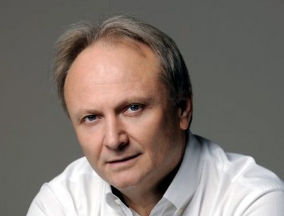 Ανακαλείται η αναγνώριση ομάδων σόφτπολ και παικτών κρίκετ