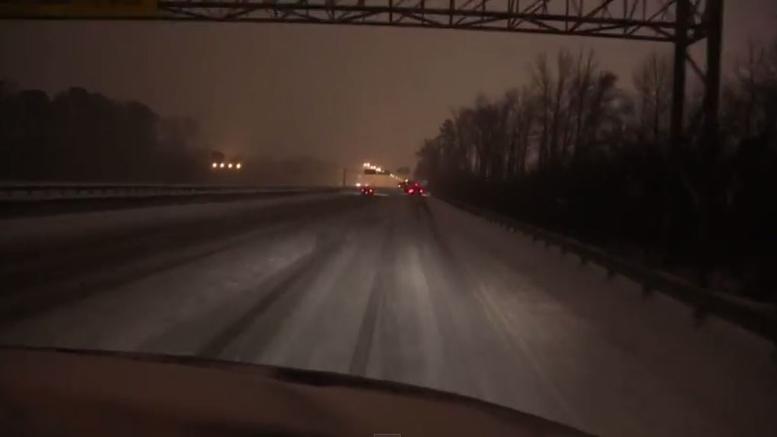 Αποκαταστάθηκε η κυκλοφορία στην Ελευσίνας – Δερβενοχωρίων – ΤΩΡΑ