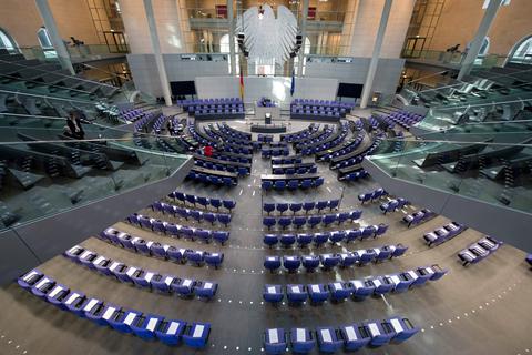 Οι Γερμανοί αξιωματούχοι για τις πρόωρες εκλογές