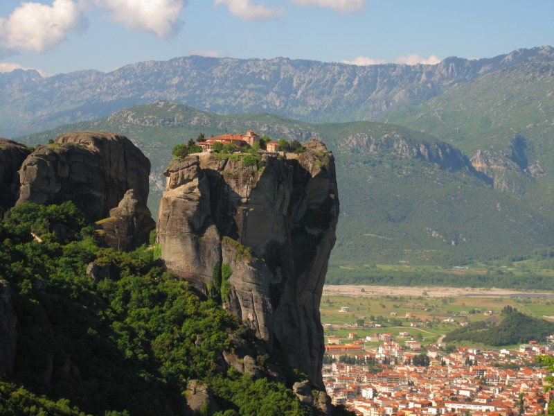 Ολλανδός βρήκε τους γονείς του στα… Τρίκαλα