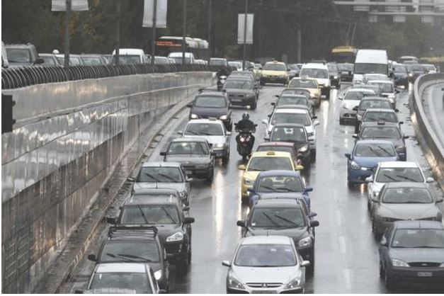 Κυκλοφοριακό κομφούζιο στην Αττική – ΦΩΤΟ