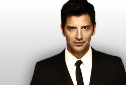 ΦΩΤΟ-Ο Σάκης Ρουβάς… Ηρακλής