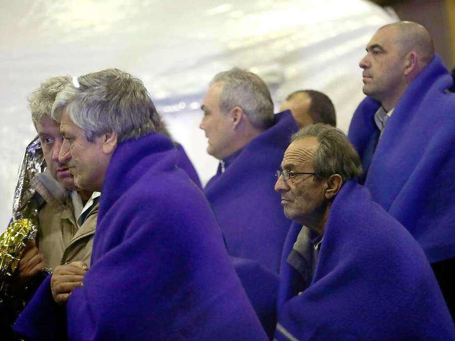 Εν πτήσει προς την Αθήνα το αεροσκάφος που μεταφέρει τους διασωθέντες