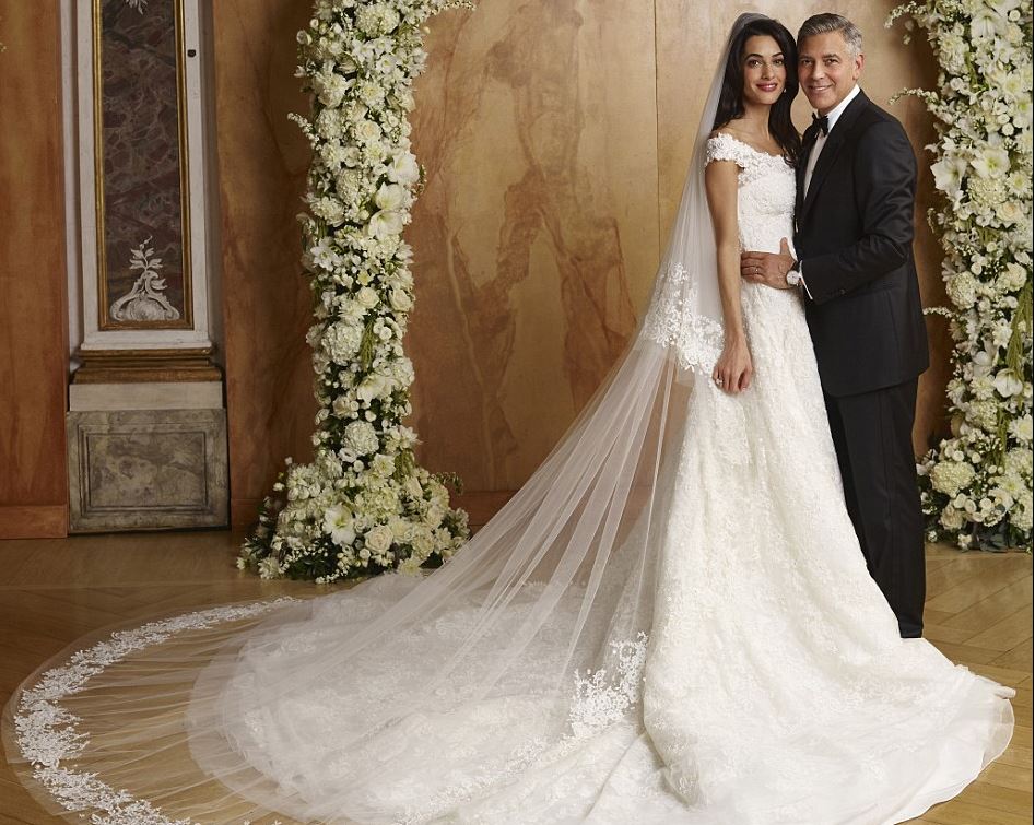 ΦΩΤΟ-Αδημοσίευτες φωτογραφίες από τον γάμο Κλούνει-Αλαμουντίν