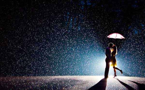 perierga.gr - Γαμήλιες πόζες εν μέσω... κακοκαιρίας!