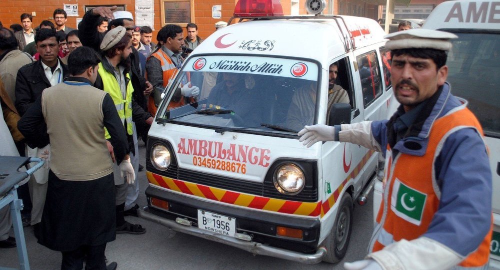 Πακιστάν-Τουλάχιστον 30 νεκροί από σύγκρουση λεωφορείου με βυτιοφόρο