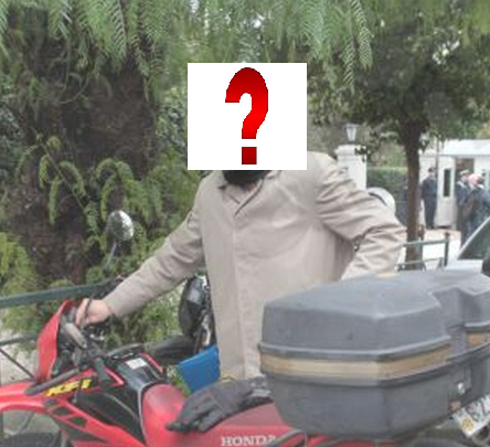 Ποιος πήγε στην ορκωμοσία με μηχανή – ΦΩΤΟ