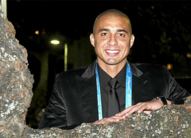 Αποσύρθηκε από την ενεργό δράση ο Τρεζεγκέ