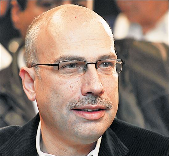 Μαργαρίτης για Οικονόμου: Όλα για την εδρούλα. Ντροπή…