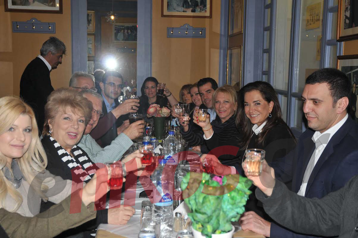 Στον Μπαϊρακτάρη η Ντόρα με τους υποψήφιους της Α’ Αθηνών. Τι είπε στον Κικίλια – ΦΩΤΟ