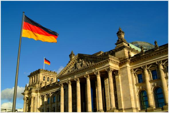 “Η Γερμανία πρέπει να αντιμετωπίσει κάποιες αλήθειες της Ευρωζώνης”