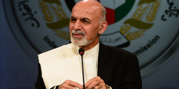 “Να επανεξετάσουν οι ΗΠΑ το χρονοδιάγραμμα απομάκρυνσης των στρατευμάτων από το Αφγανιστάν”