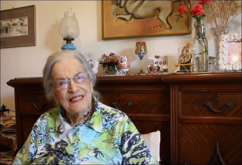 “Έφυγε” η αρχαιολόγος Μάντω Οικονομίδου