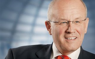 “Πρέπει οπωσδήποτε να κρατήσουμε την Ελλάδα στο ευρώ”