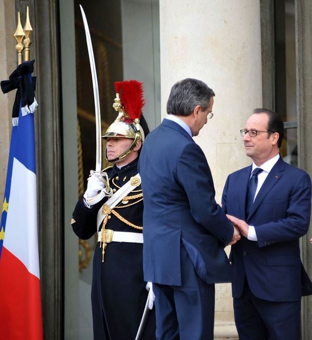 Ο Σαμαράς με τον Ολάντ στο Προεδρικό Μέγαρο της Γαλλίας – ΦΩΤΟ