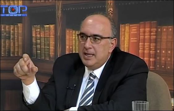 Αντίθετος στον πολιτικό γάμο ο Παπαδόπουλος – ΒΙΝΤΕΟ