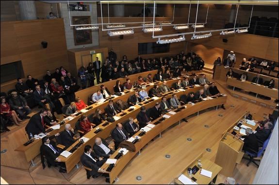 Ένταση στο δημοτικό συμβούλιο της Θεσσαλονίκης