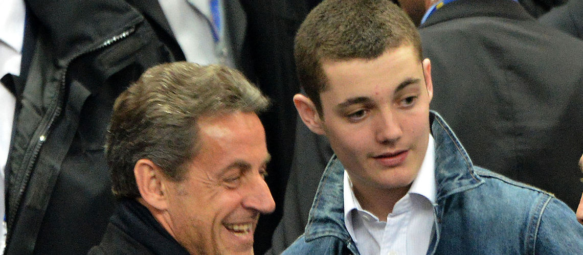 Ο Λουί Σαρκοζί καλεί τους Γάλλους να “υπερασπιστούν” τη χώρα -BINTEO