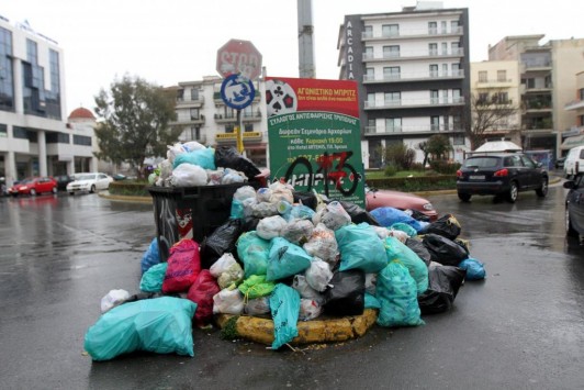 Έχει πνιγεί στα σκουπίδια η Τρίπολη – Σε έκτακτη ανάγκη ο δήμος