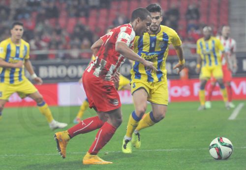 LIVE: Ολυμπιακός – Παναιτωλικός 1-0 (69’)