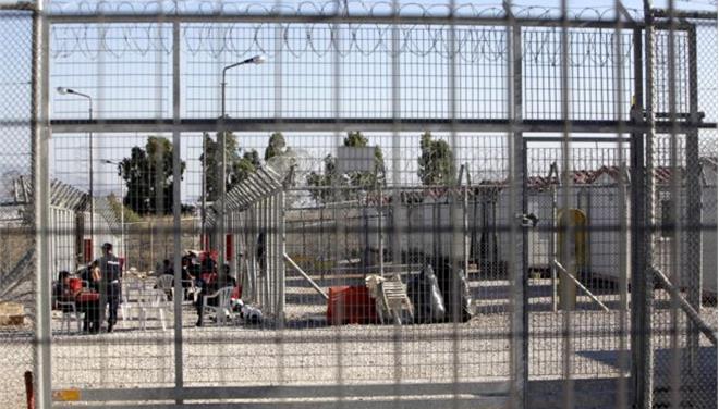 Δήμος Αθηναίων: Τραγικές οι συνθήκες κράτησης των αλλοδαπών ανηλίκων στην Αμυγδαλέζα
