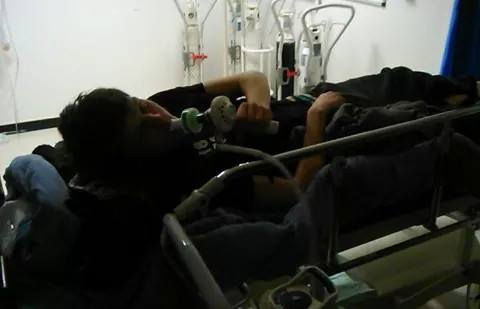 Ο αερόσακος τον έστειλε στο νοσοκομείο – ΒΙΝΤΕΟ