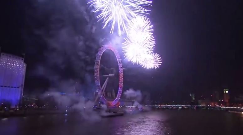 Το Λονδίνο υποδέχθηκε το 2015! – ΒΙΝΤΕΟ