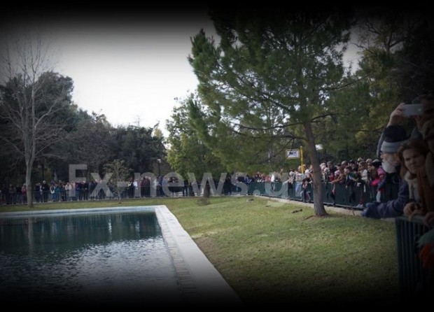 Αγιασμός με αποδοκιμασίες στη Νέα Φιλαδέλφεια