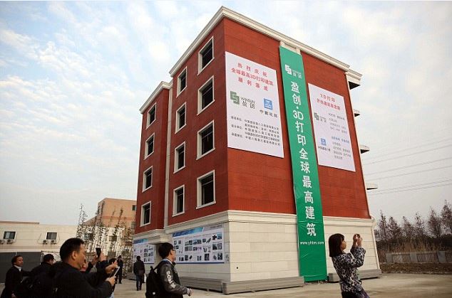 Έφτιαξαν πενταόροφη πολυκατοικία με… 3D εκτυπωτές – ΦΩΤΟ