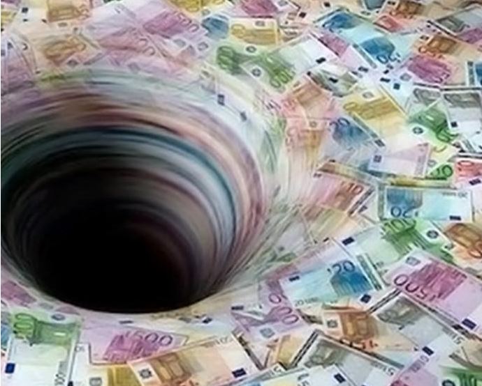 Εκτροχιάστηκε ο προϋπολογισμός με «τρύπα» 3,95 δισ. ευρώ στα έσοδα