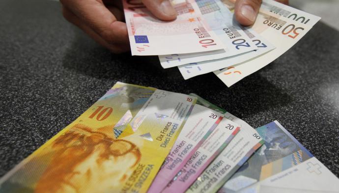 Παγιδευμένοι στο ελβετικό φράγκο 65.000 δανειολήπτες