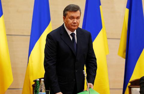 Ο Γιανουκόβιτς στις λίστες της Interpol