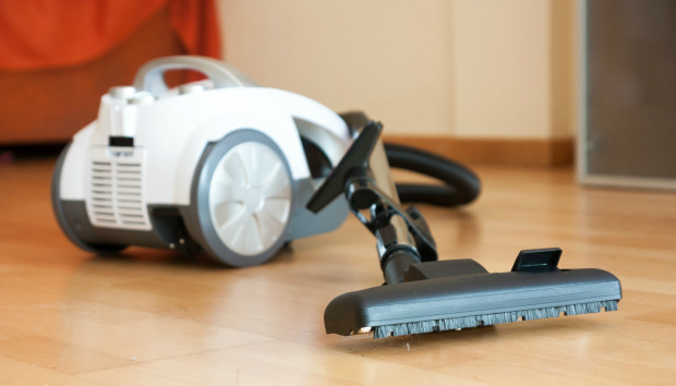 Καθαρίστε την ηλεκτρική σκούπα σε 5 λεπτά