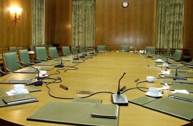 Στις 10:30 το πρώτο υπουργικό συμβούλιο